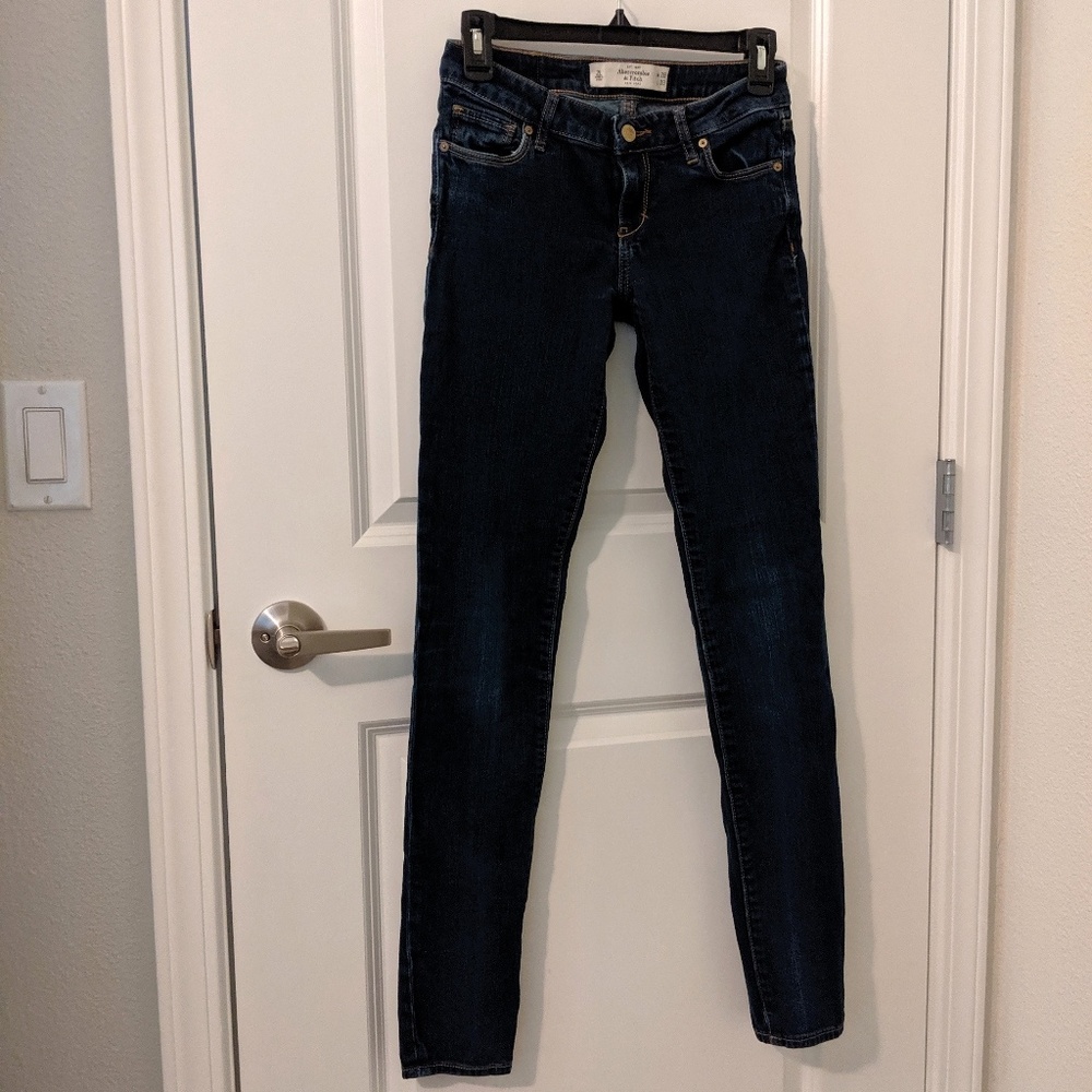 Abercrombie and Fitch Super Skinny Jeans
